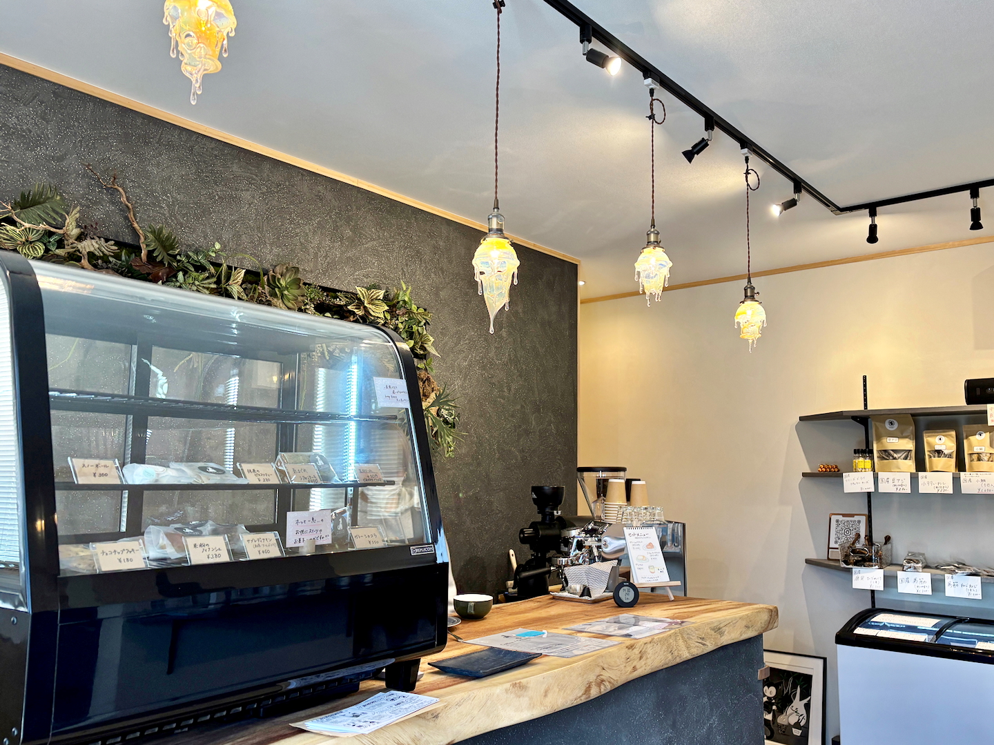 Dog & Cafe space Loup４